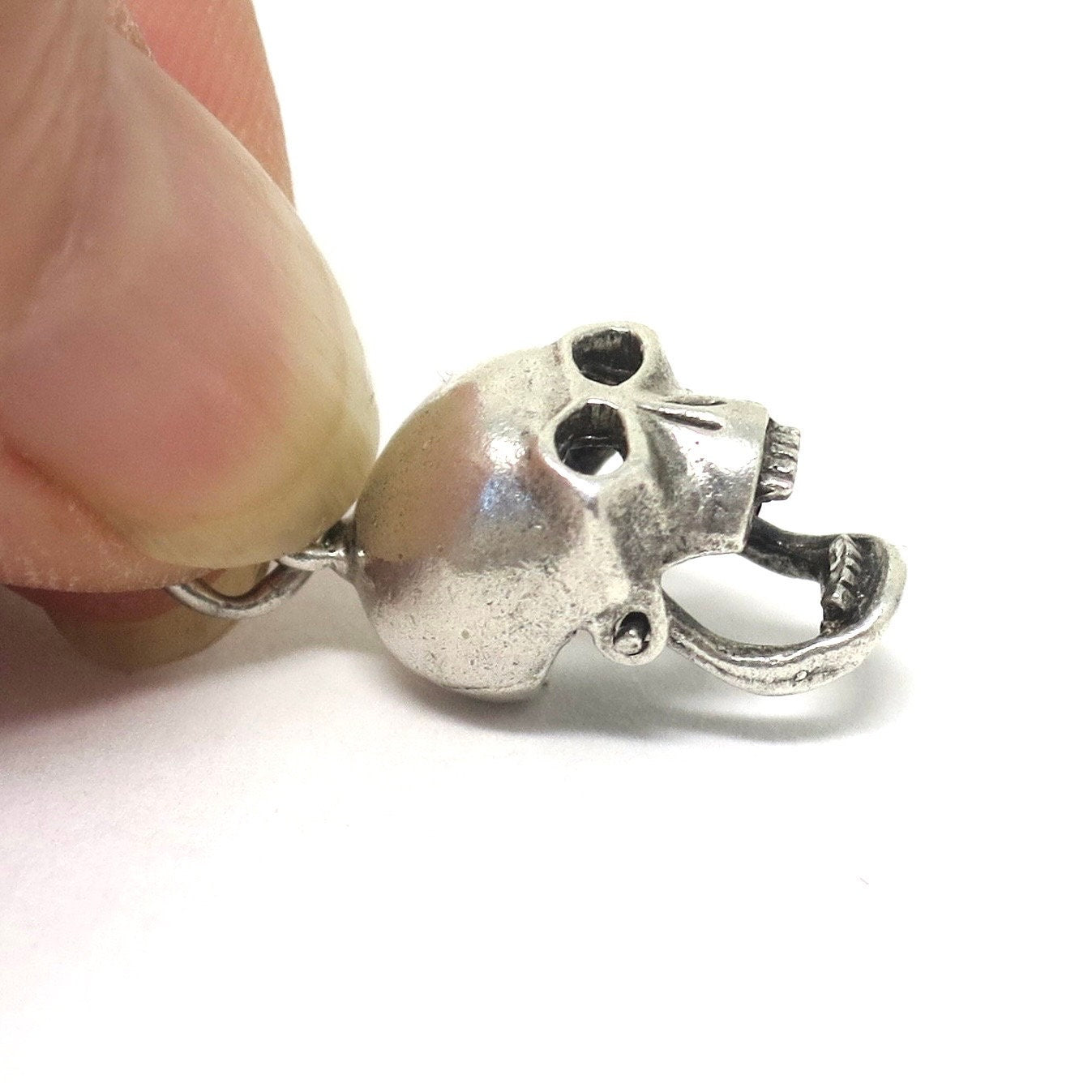 Vintage 1970's Sterling Silver Skull Charm with Opening Jaw & Moving Eyes