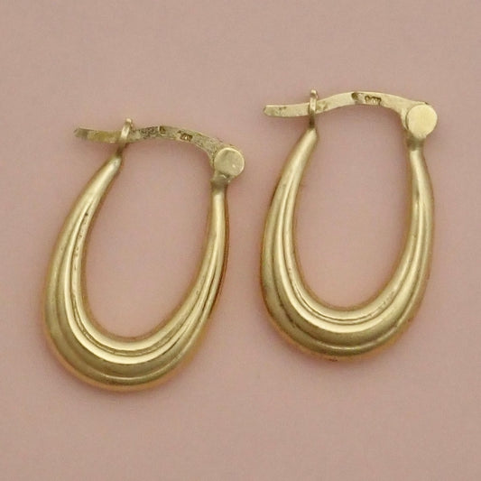 PreLoved Solid 14K Yellow Gold Ribbed "Tear-Drop" Oval Hoop Earrings