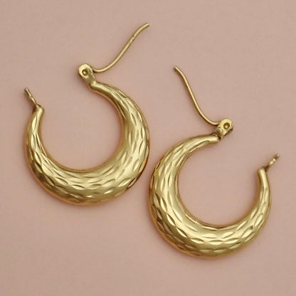 PreLoved Solid 14K Yellow Gold Diamond-Cut "Honeycomb" Puff Hoop Earrings