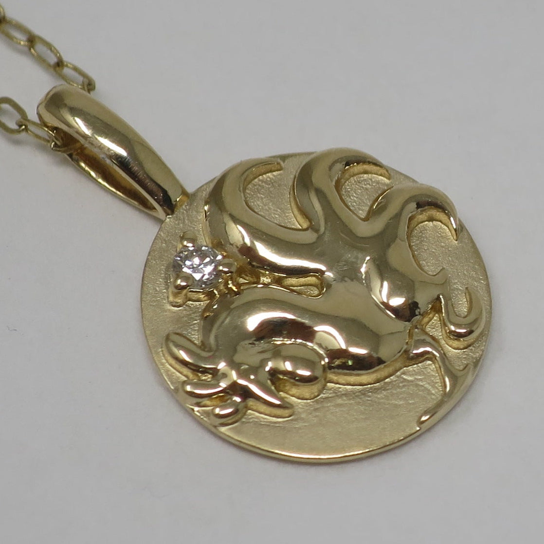 14K Yellow Gold .015 CT Natural Diamond Chinese Zodiac Year of the Rooster Pendant