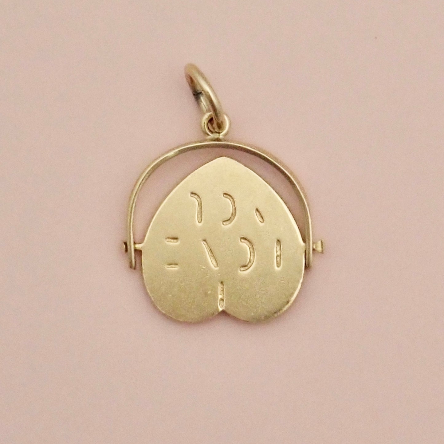 Vintage 1981 English 9ct Yellow Gold Heart 'I Love You' Spinner Pendant