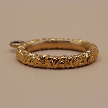 Antique Victorian Chased Scroll “Halo” Ring Finding & Charm