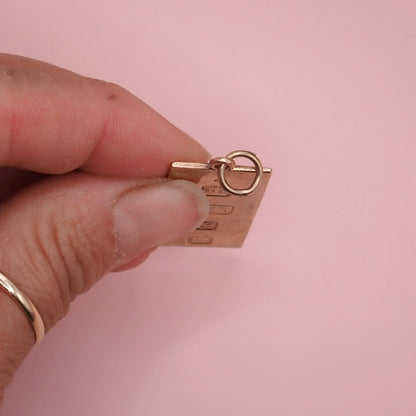Vintage 1977 British 9K Yellow Gold Ingot Pendant – London Hallmarked, Silver Jubilee Era