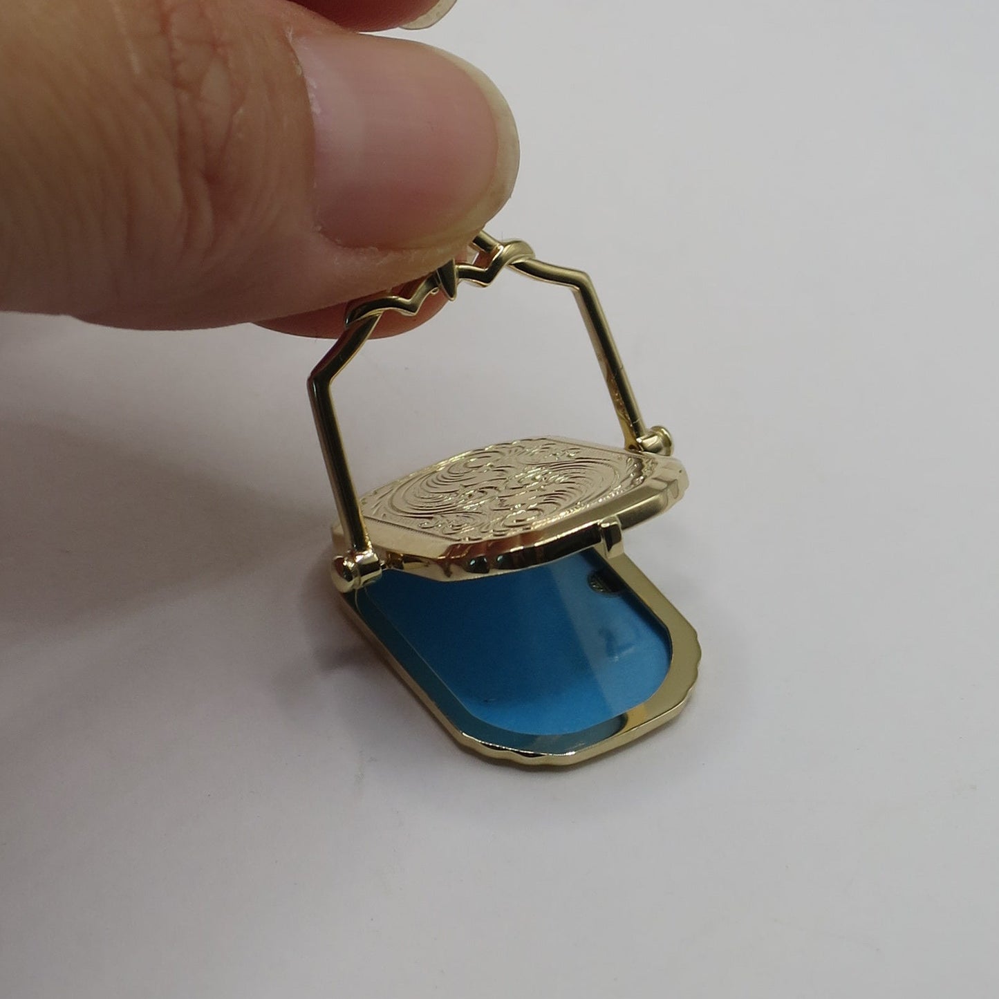 14K Yellow Gold Victorian Style Swivel Photo Locket Pendant
