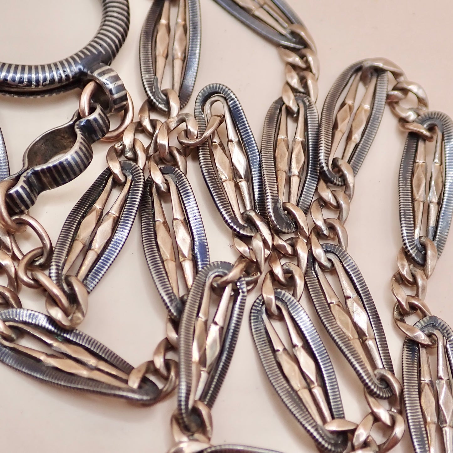 Antique Victorian .800 Silver & 9K Rose Gold Vermeil Niello Trombone Link Necklace MB66