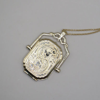 14K Yellow Gold Victorian Style Swivel Photo Locket Pendant