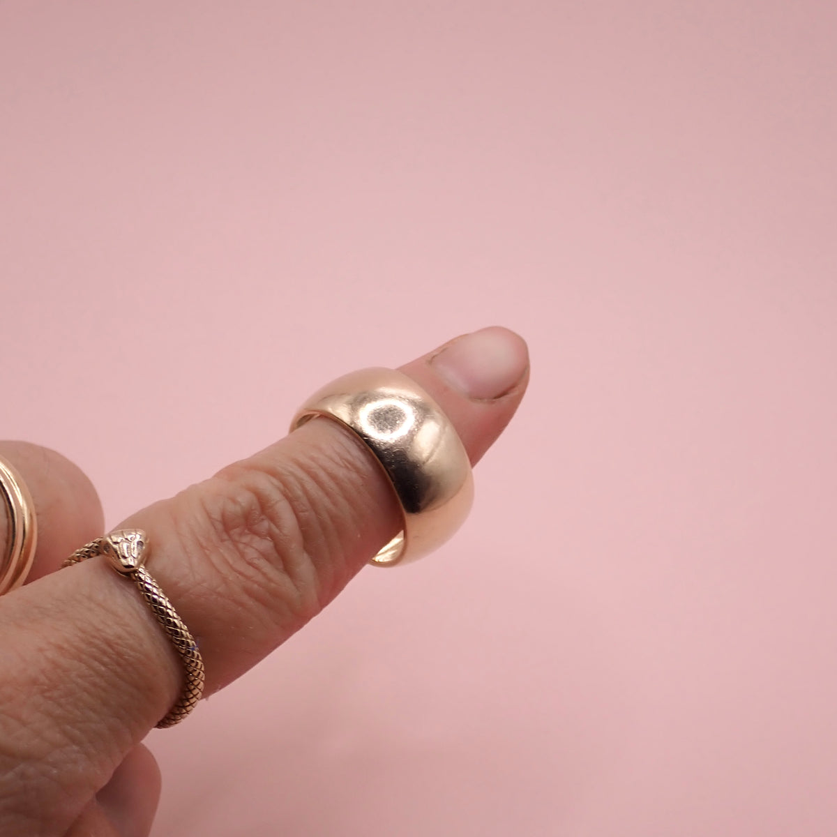 Preloved Heavyweight 14k Yellow Gold Wide Cigar Band Ring (11.3g)
