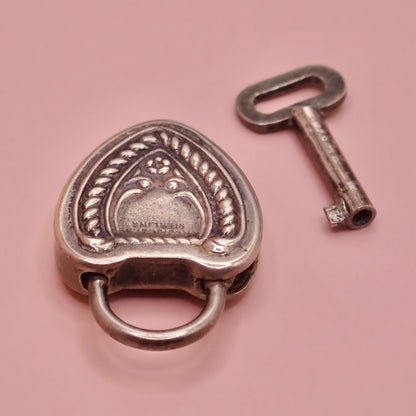Rare Antique 1899 Sterling Silver Repoussé Heart Padlock & Working Key
