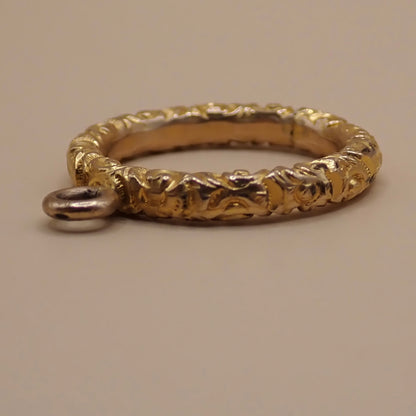 Antique Victorian Chased Scroll “Halo” Ring Finding & Charm