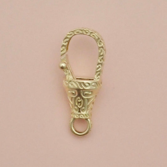 English 9ct Gold Intricately Engraved "Scroll" Dog Clip 24mm