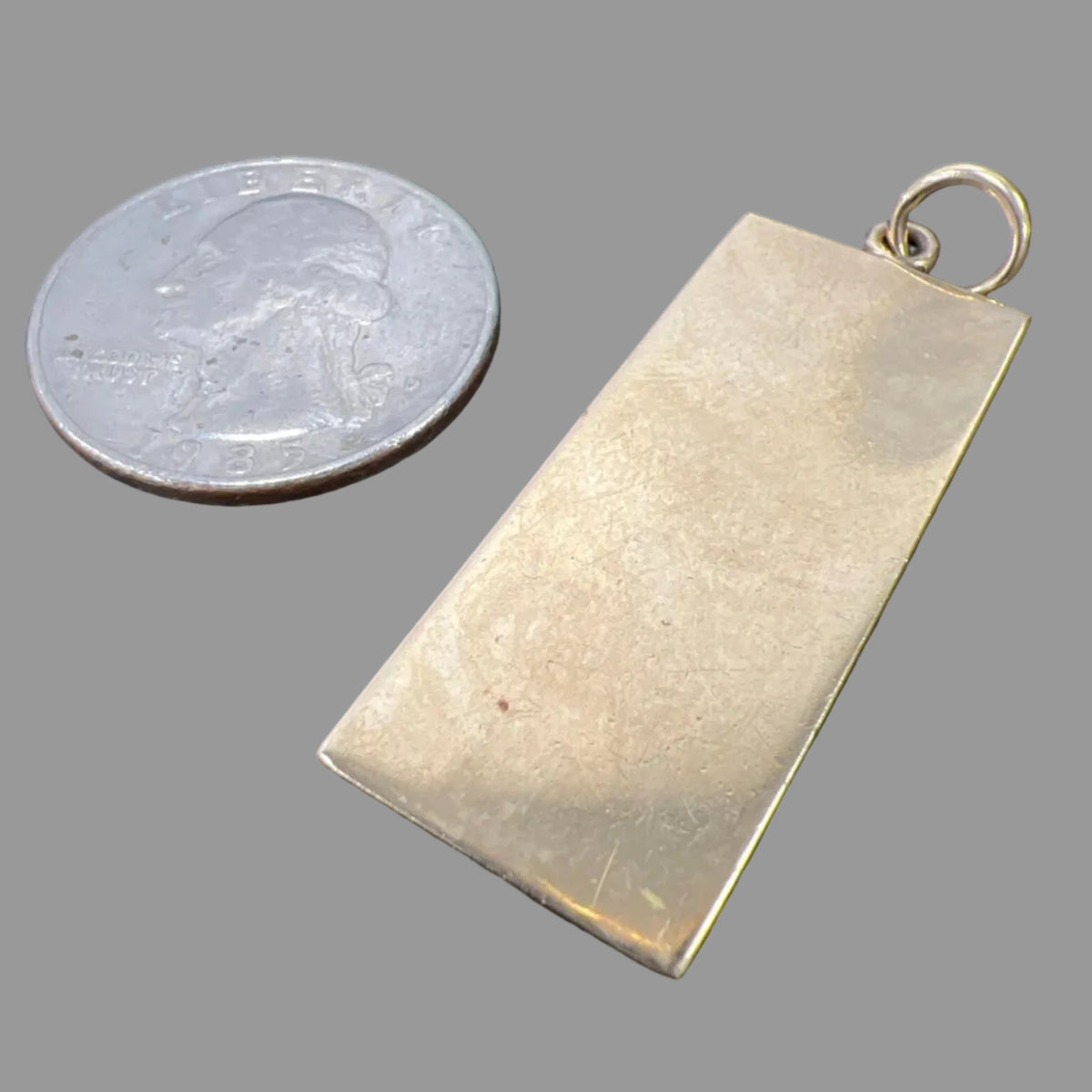 Vintage 1977 British 9K Yellow Gold Ingot Pendant – London Hallmarked, Silver Jubilee Era