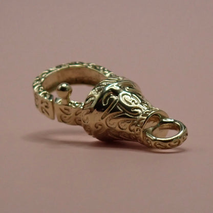 English 9ct Gold Intricately Engraved "Scroll" Dog Clip 24mm