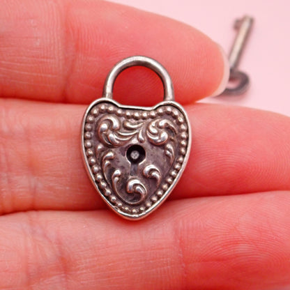 Rare Antique 1899 Sterling Silver Repoussé Heart Padlock & Working Key