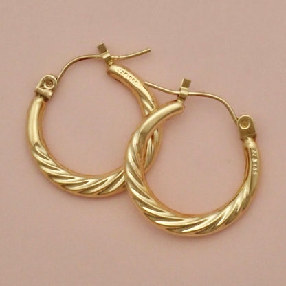 PreLoved Solid 14K Yellow Gold Spiraled Rope Hoop Earrings