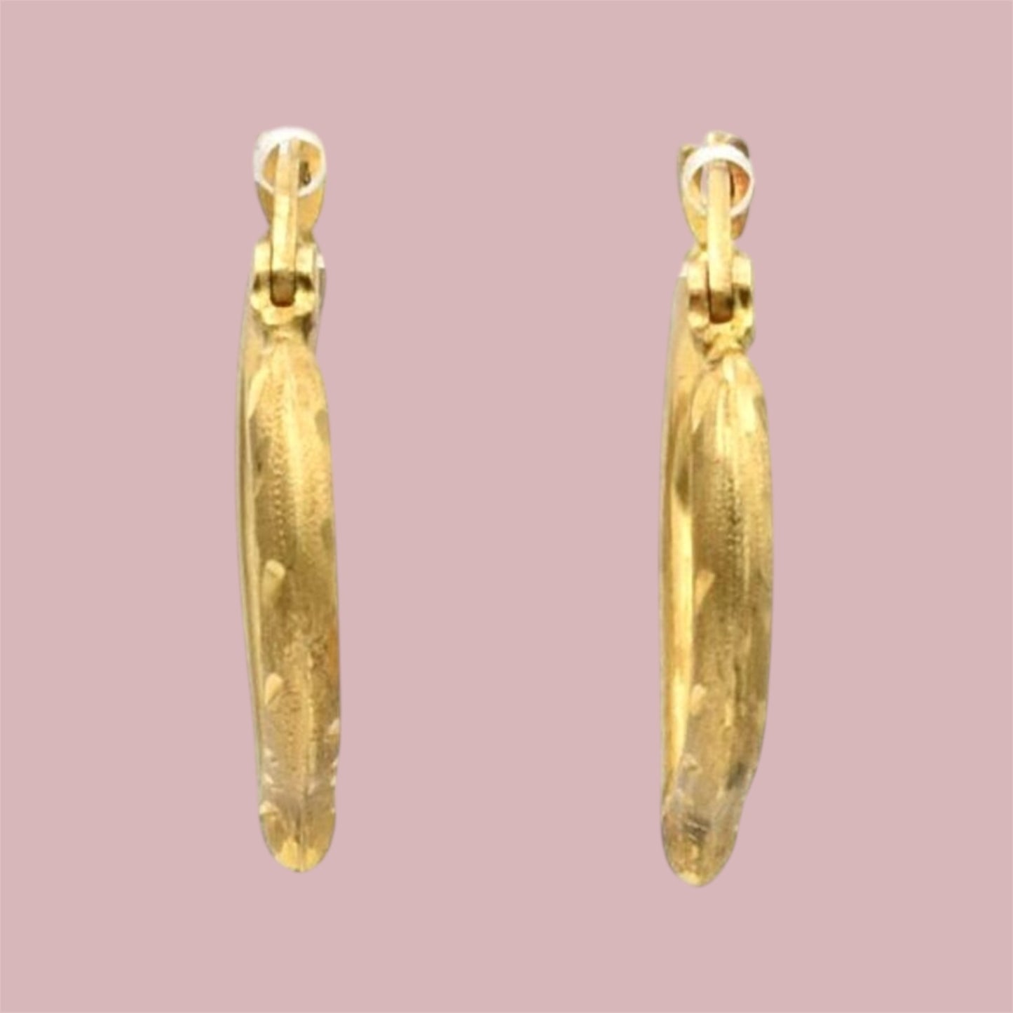 Preowned 14K Yellow Gold Open Heart Hoops – Radiant Diamond-Cut Earrings