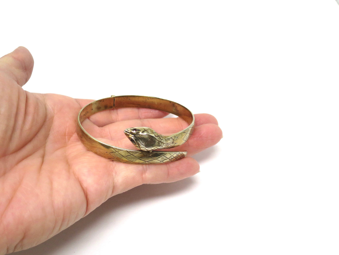 1975 Vintage Victorian Style Snake Serpent Ouroboros Hinged Bangle Bracelet