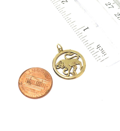Vintage 1970's 9ct Gold Taurus Zodiac Disc Charm
