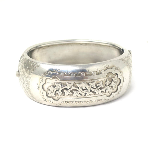 Symbolic Victorian Sterling Silver Engraved Ivy Leaves Chased Bangle Bracelet