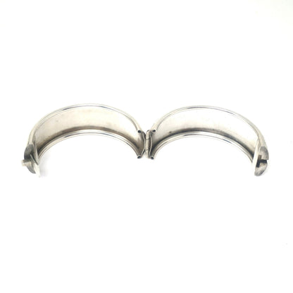 Symbolic Victorian Sterling Silver Engraved Ivy Leaves Chased Bangle Bracelet