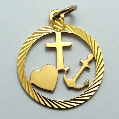 Vintage English 1974 9ct 9k Gold Faith, Hope & Charity Charm Pendant