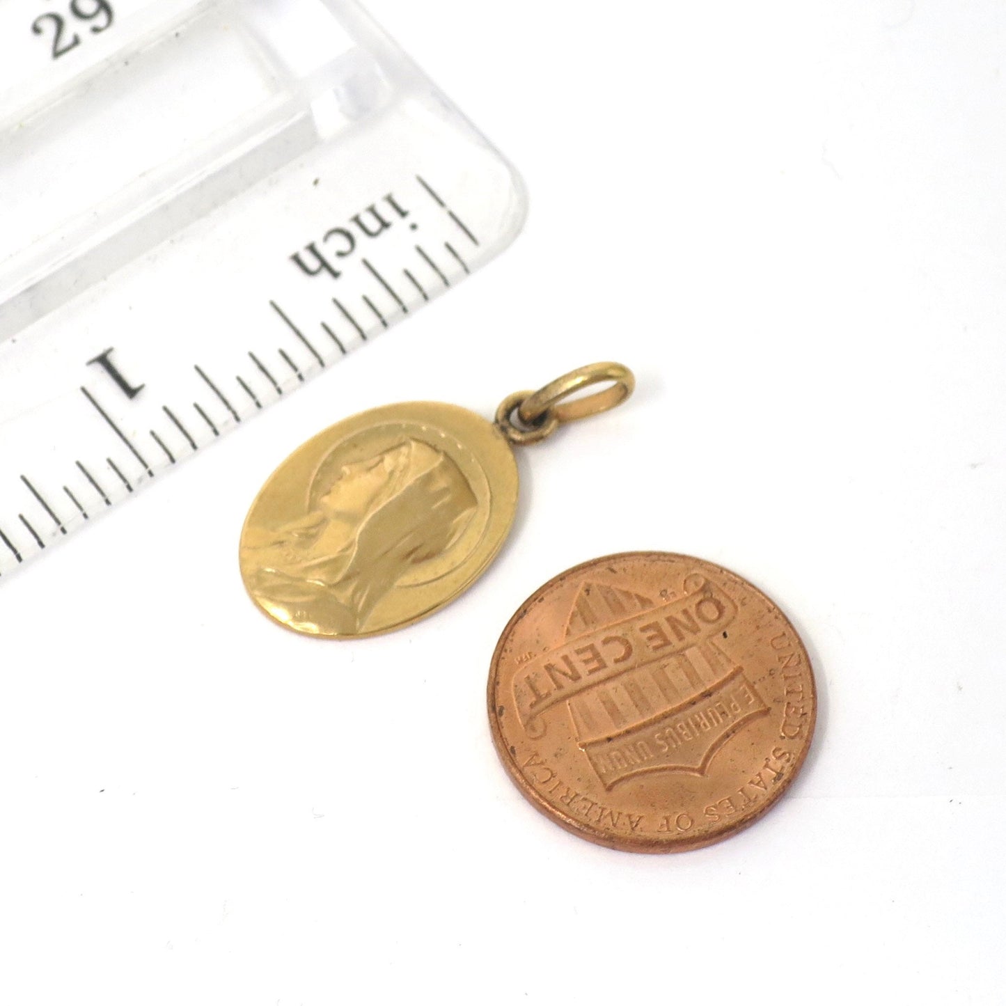 14k Gold Fill Oval Virgin Mary Pendant – Vintage French Lourdes Medal Charm