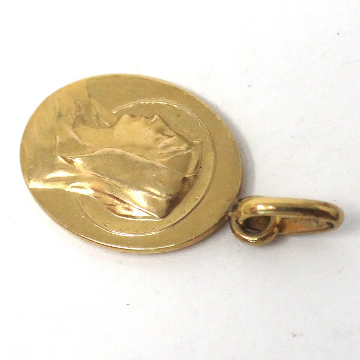 14k Gold Fill Oval Virgin Mary Pendant – Vintage French Lourdes Medal Charm