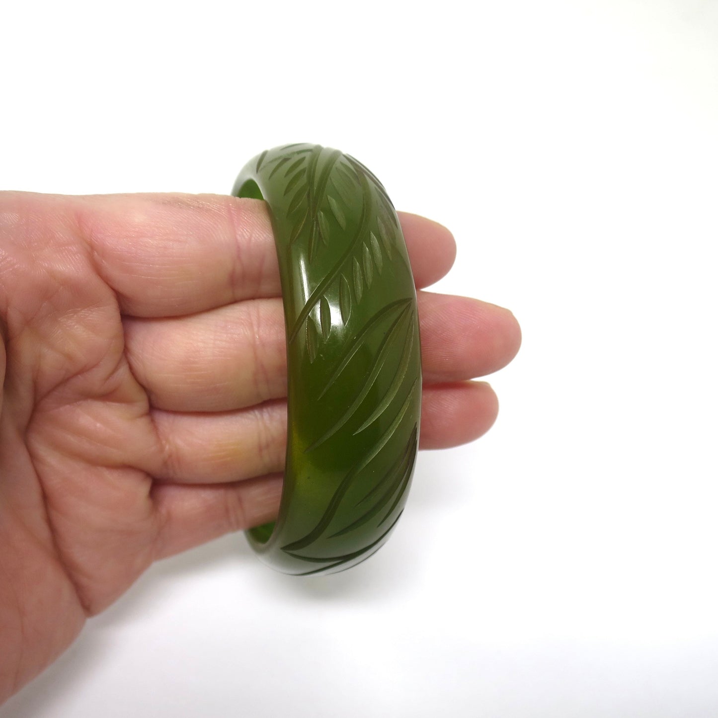 Vintage Carved Leaf Leaves Semi Transparent Olive Green Bakelite Bangle Bracelet