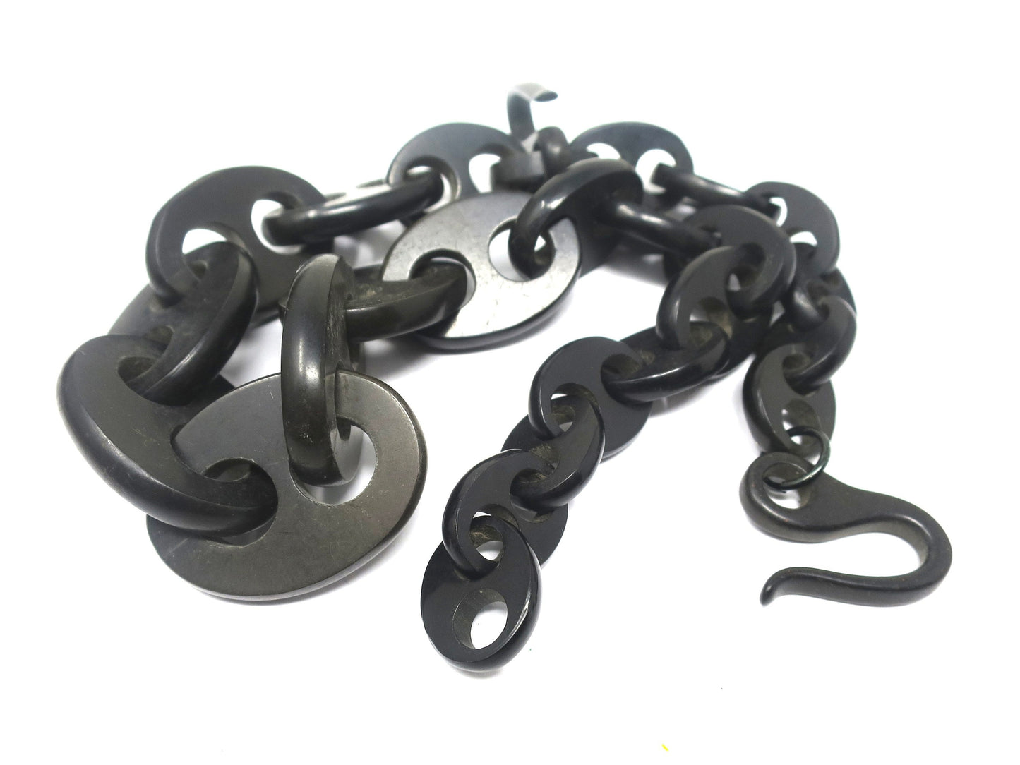 Antique Victorian Gutta-Percha Vulcanite Mourning Graduated Link Necklace