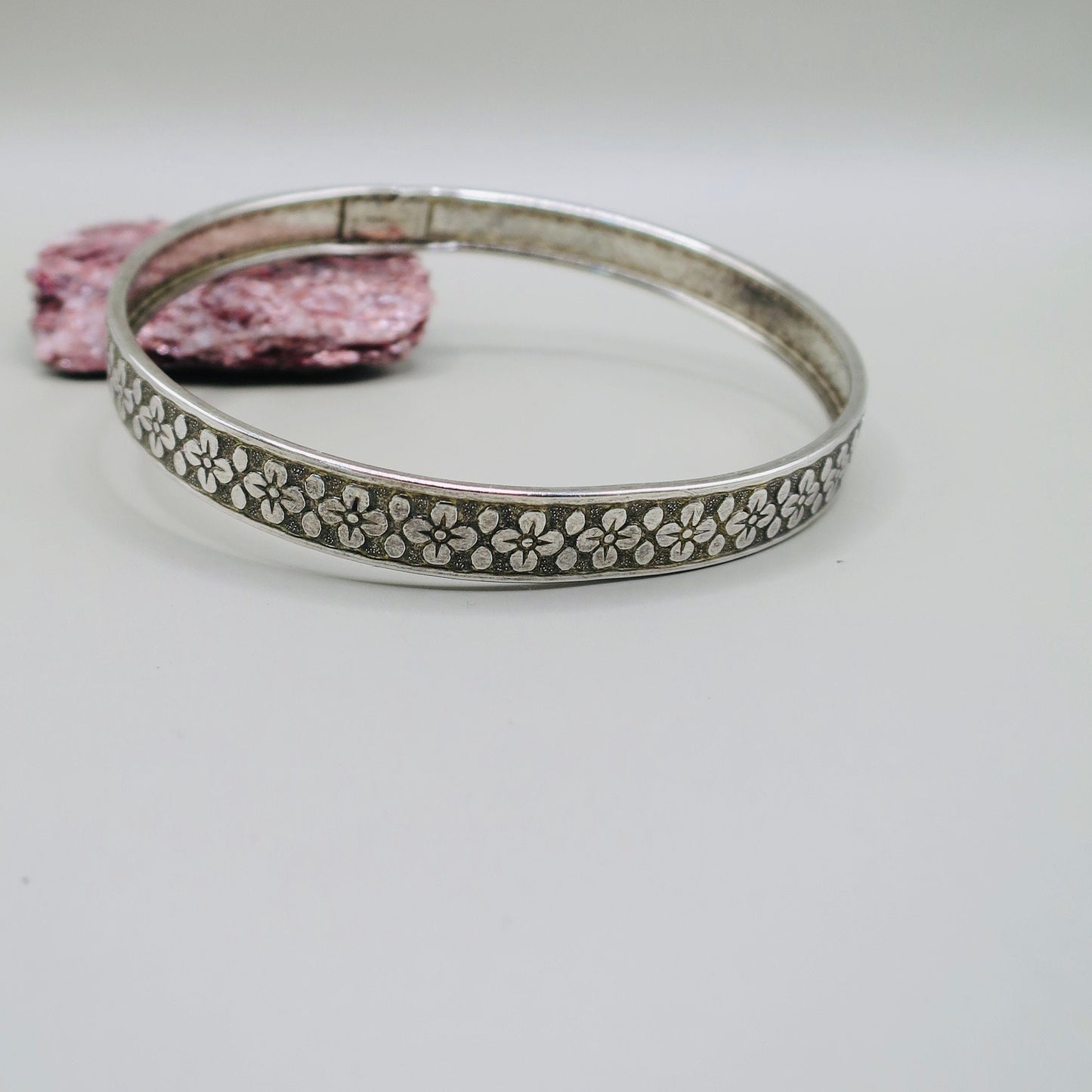 Vintage Sterling Silver Embossed Floral Stacking Bangle Bracelet, 8.7 grams