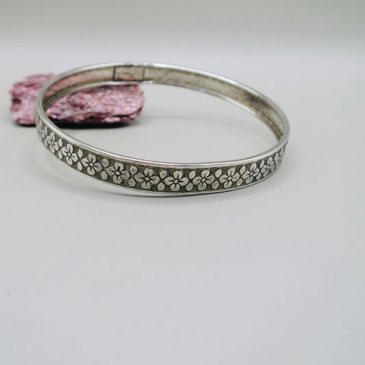 Vintage Sterling Silver Embossed Floral Stacking Bangle Bracelet, 8.7 grams