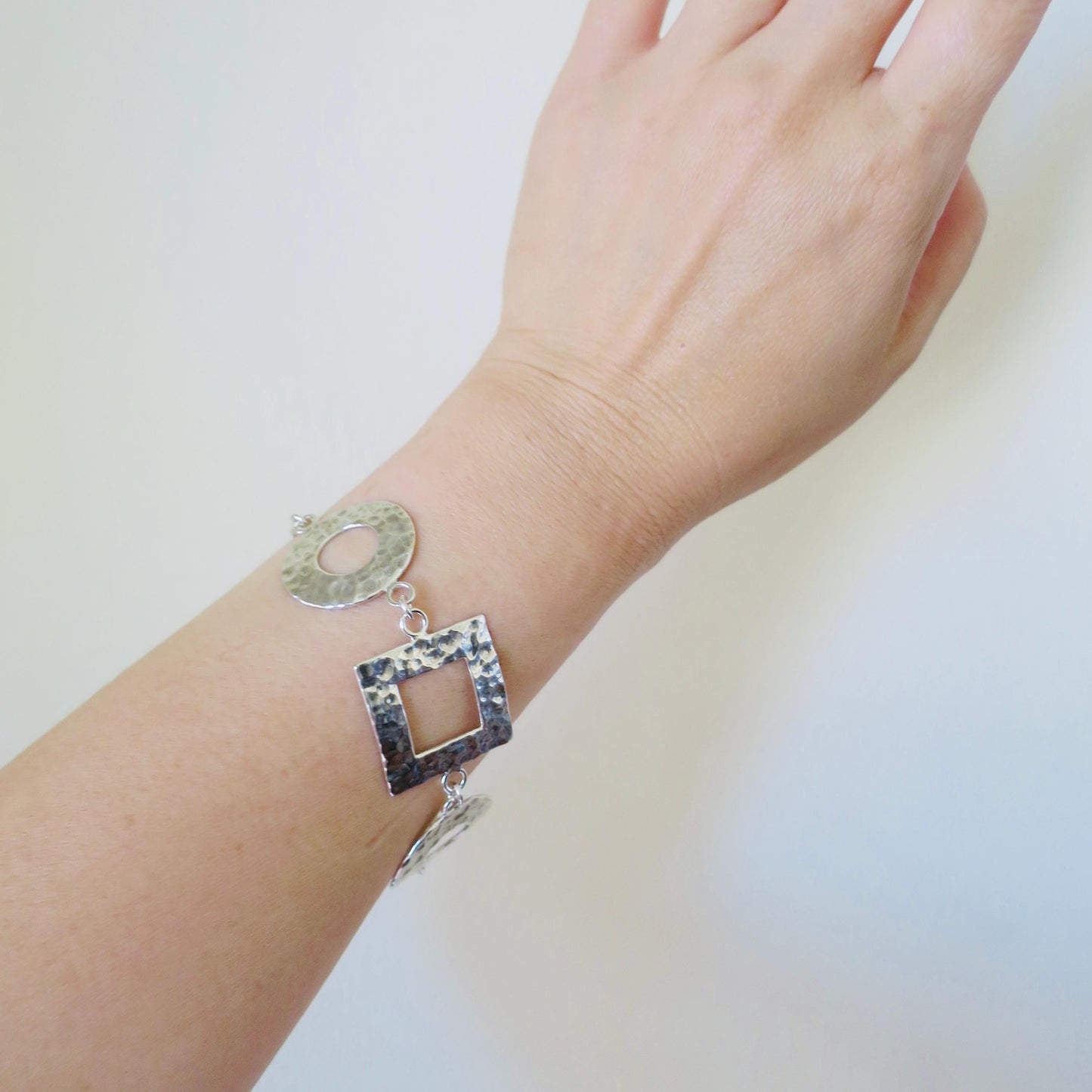 Vintage Artisan Sterling Silver Hammered Link Bracelet, 19.8 grams
