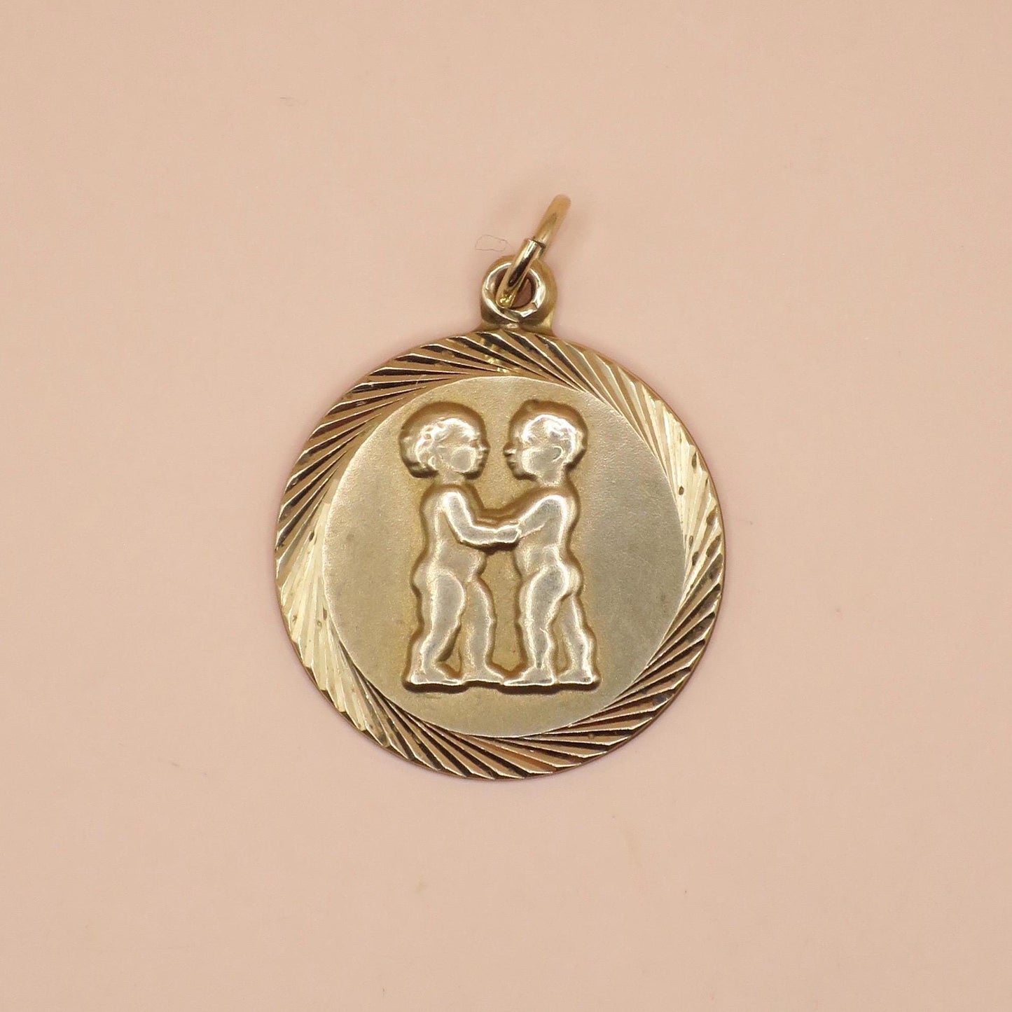 Vintage 1965 London 9ct Gold Gemini Zodiac Disc Charm Pendant