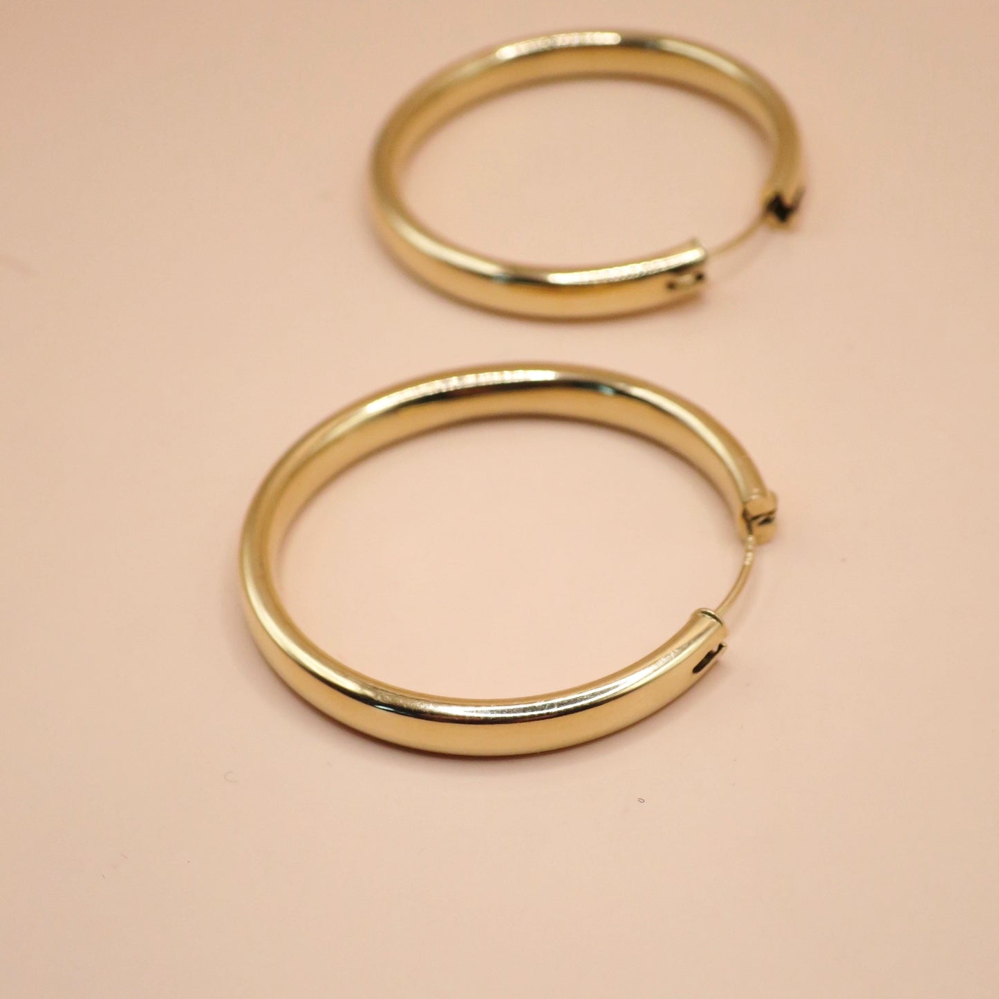 Preloved Vintage 14k Yellow Gold Hoop Earrings, 2.1 grams